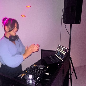 Dj Cagla